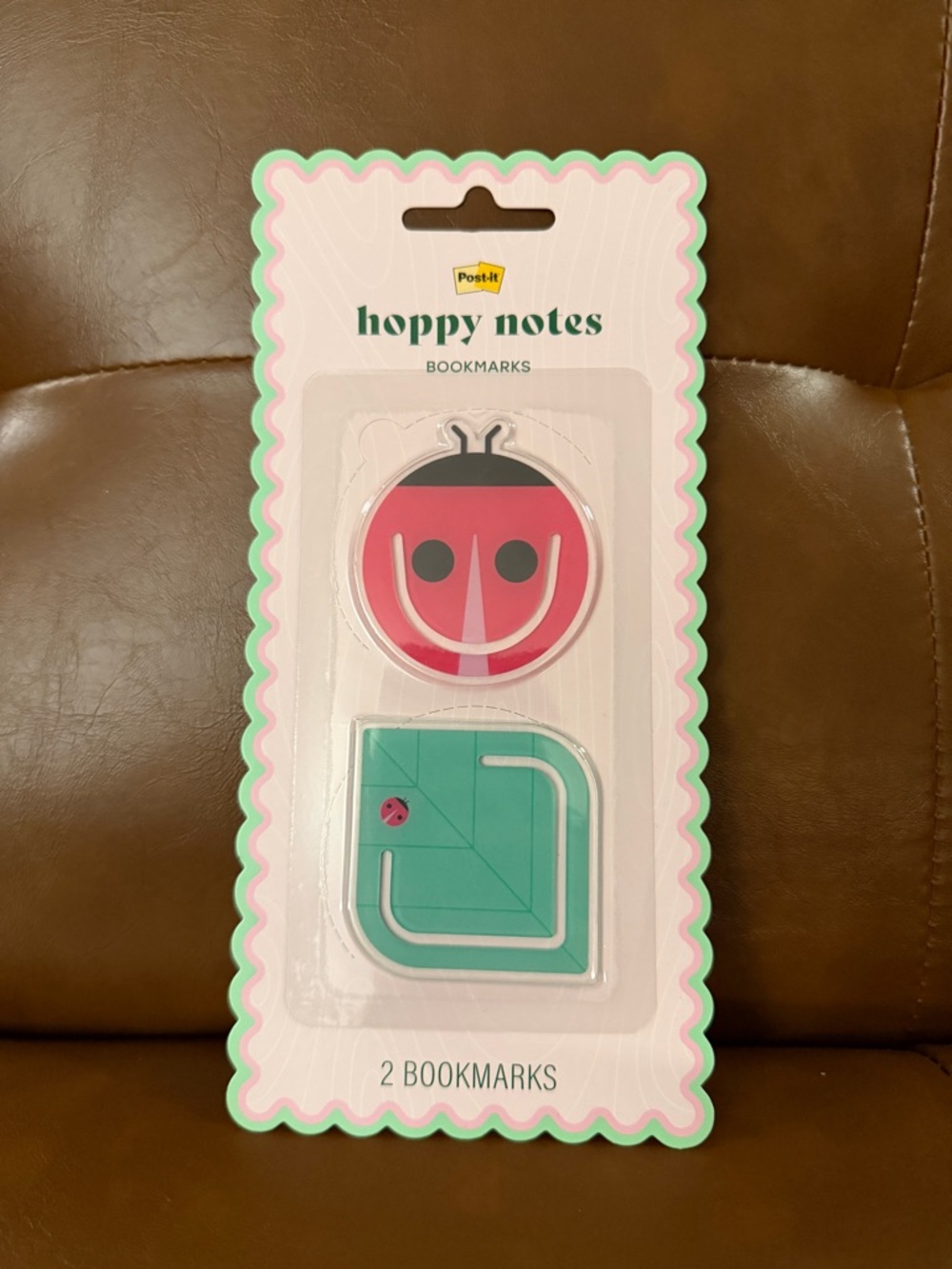 Post-it Hoppy Notes Ladybug Leaf Sticky Notes & Bookmarks Set - Picture 4 of 5